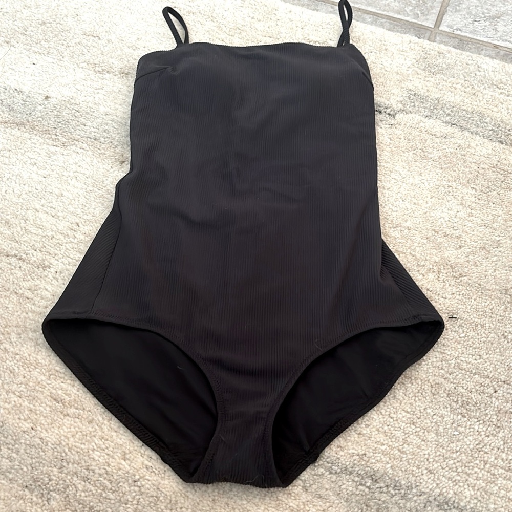 Lululemon one-piece bathing suit
